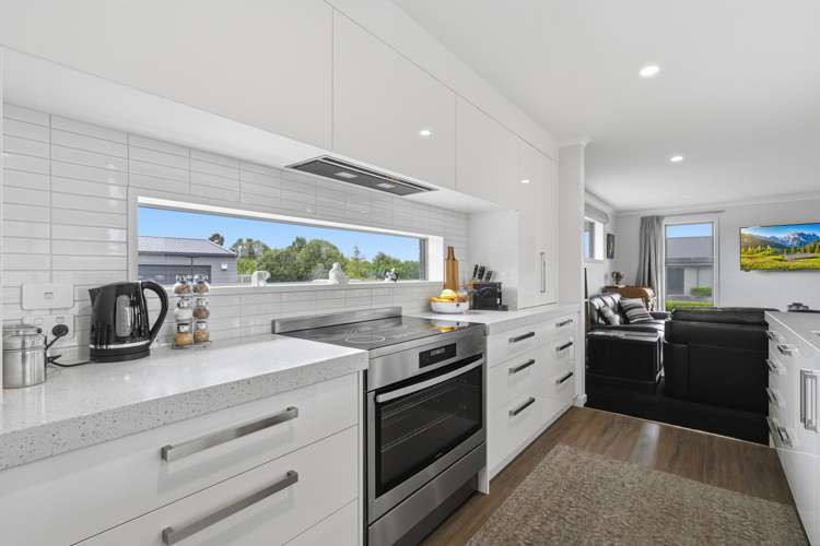 16 Inverurie Drive Waihopai_15