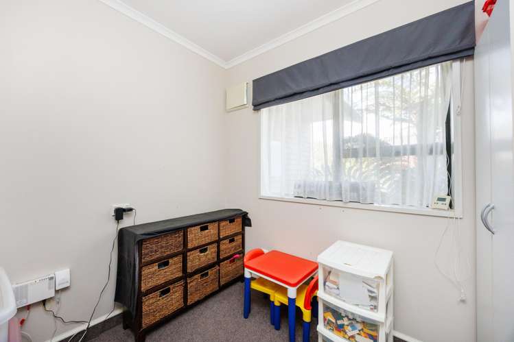 4 Tudor Grove Feilding_17