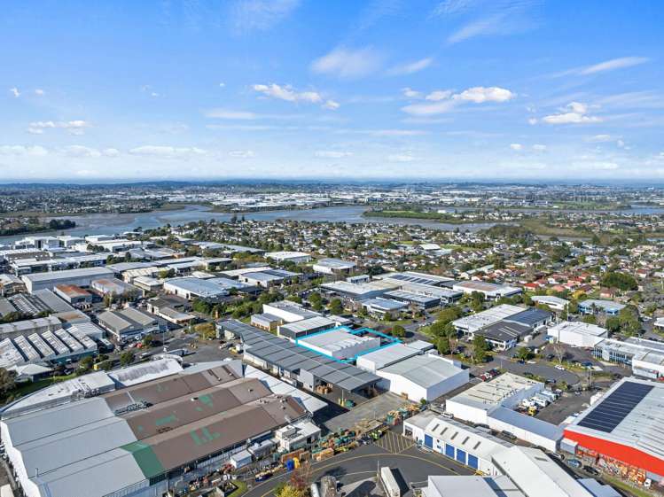 3A & 3B Hotunui Drive Mount Wellington_5