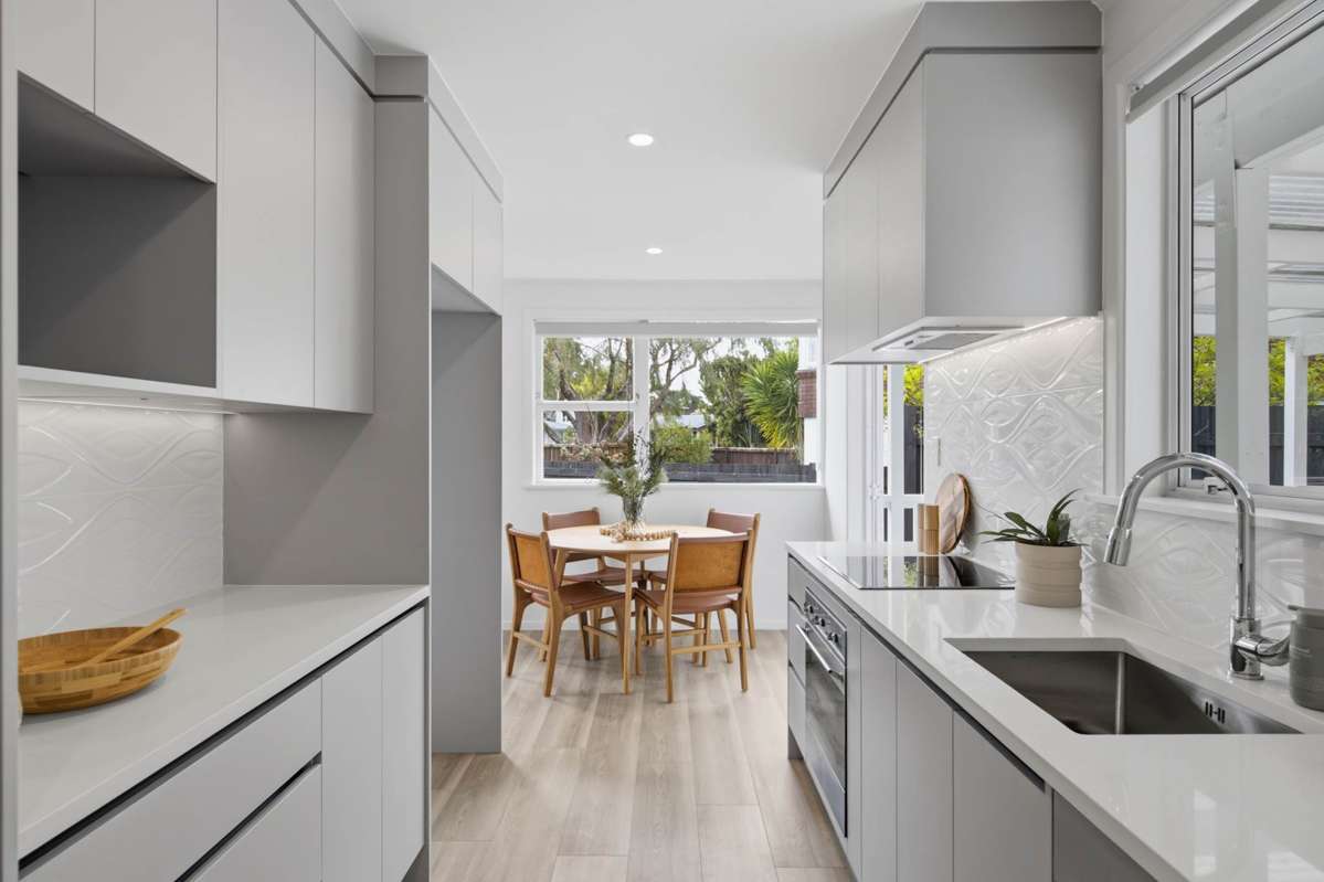 120 Avondale Road_1