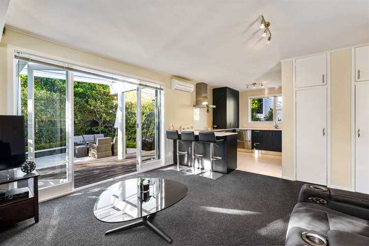 1/13 Campbell Road Takapuna_6