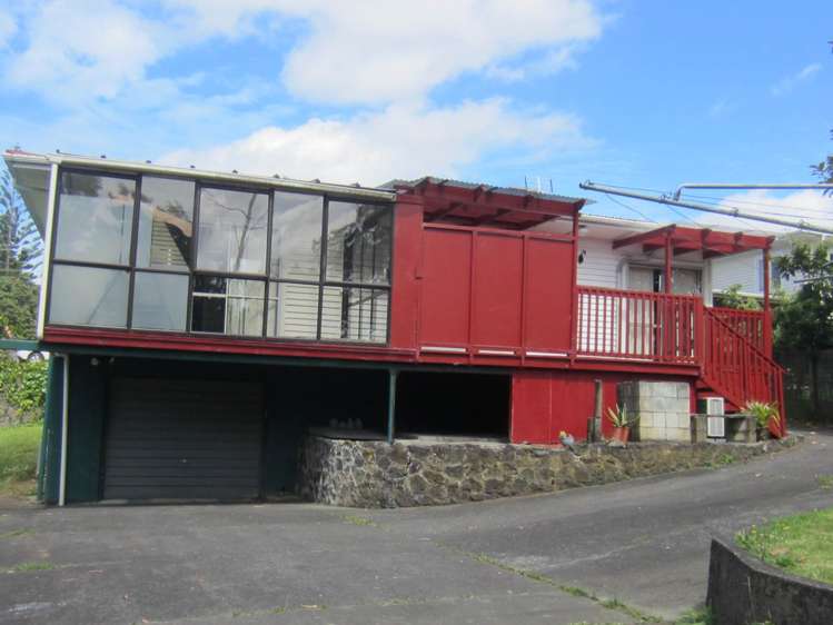 42 Parker Avenue New Lynn_13