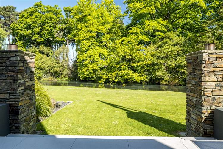 4 Millbank Lane Merivale_31