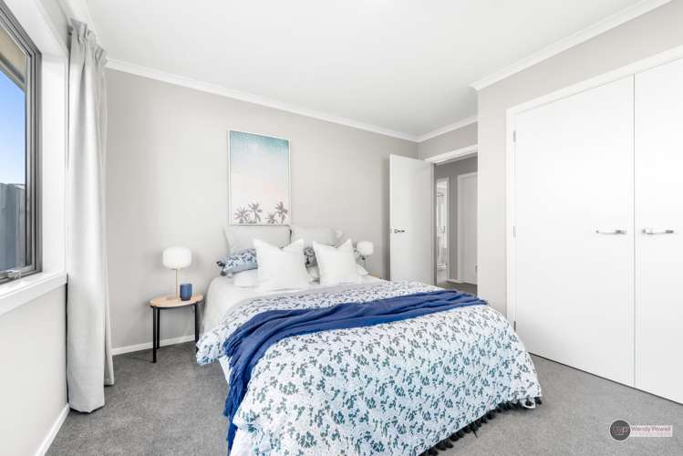 8 Grovedale Square Wainuiomata_20