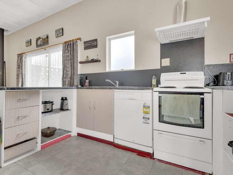 61 Swinburn Street Dannevirke_4