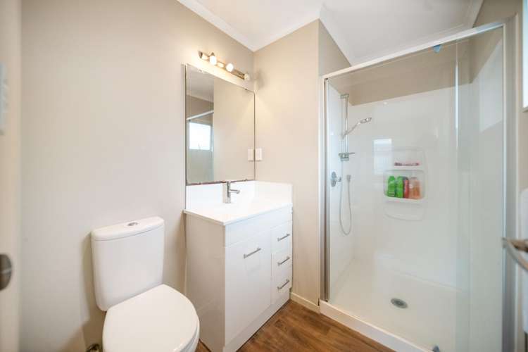 34 Paterson Avenue West Pukekohe_7