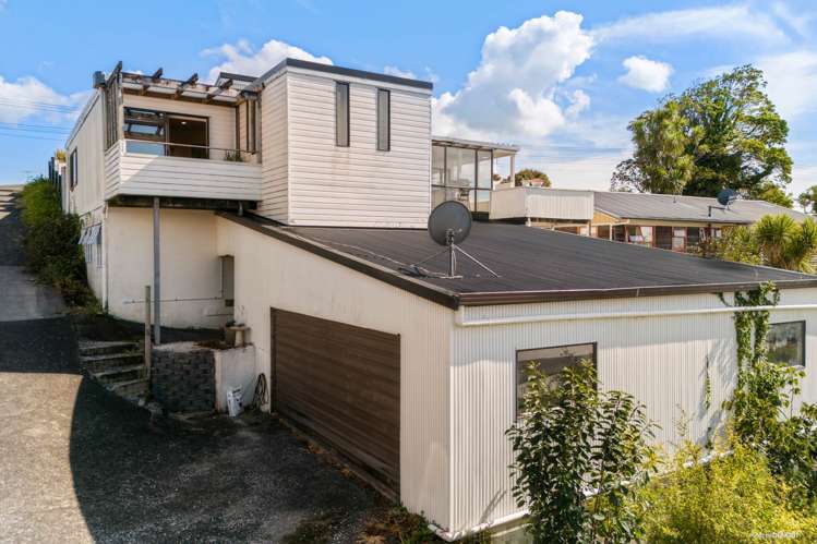 43 Sunset Road Totara Vale_11