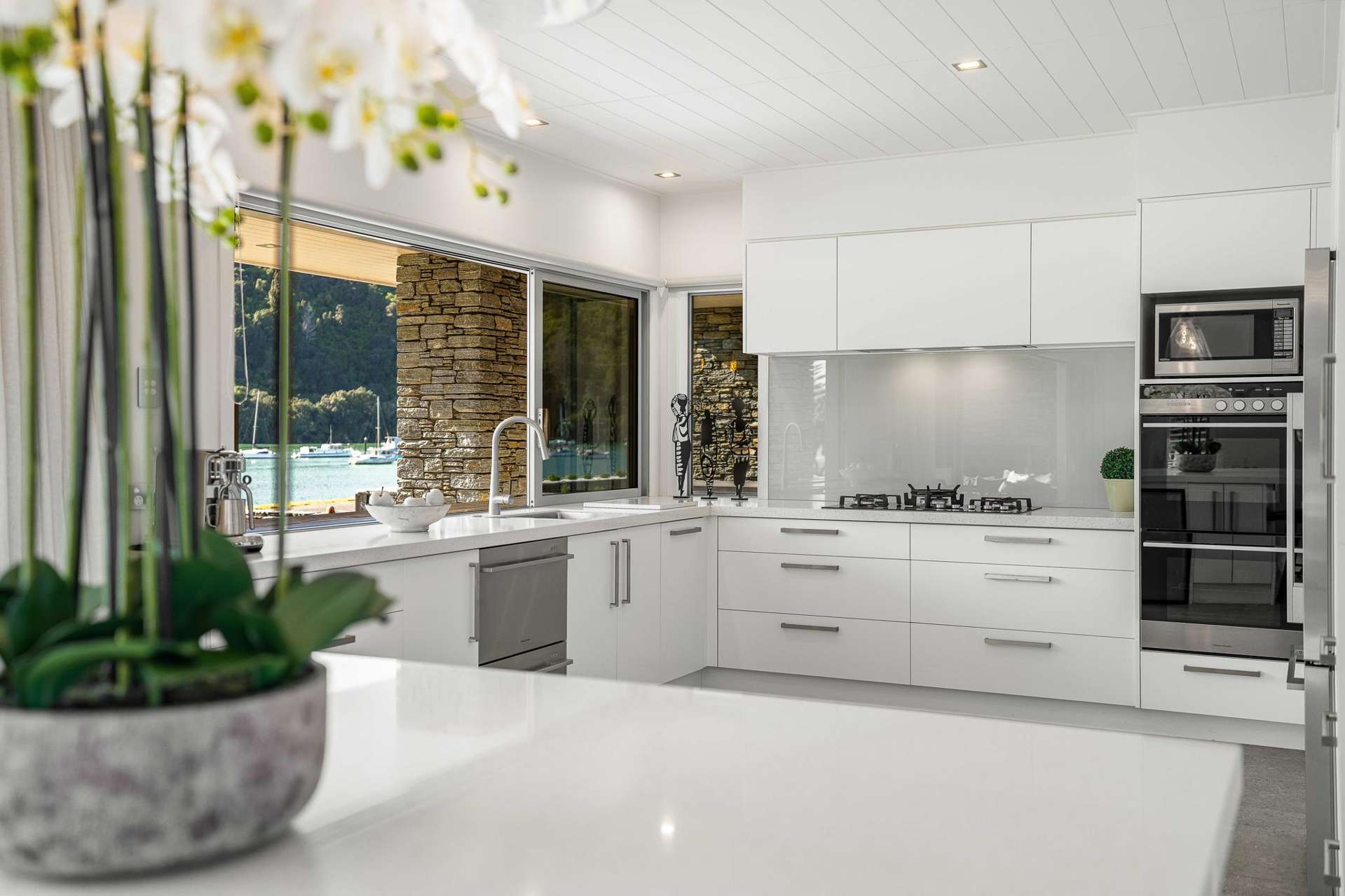 209 Beach Road Whangamata_0
