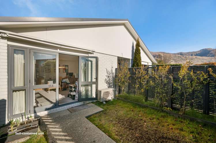 11 and 11A Niger Street Wanaka_17