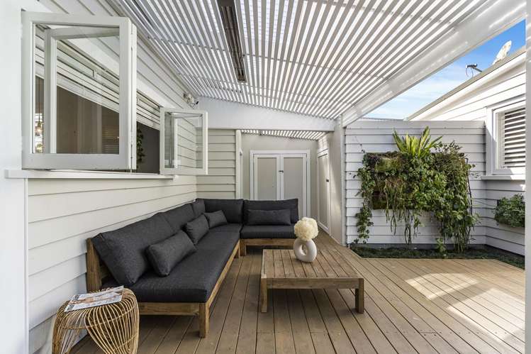 12 Oban Road Westmere_13