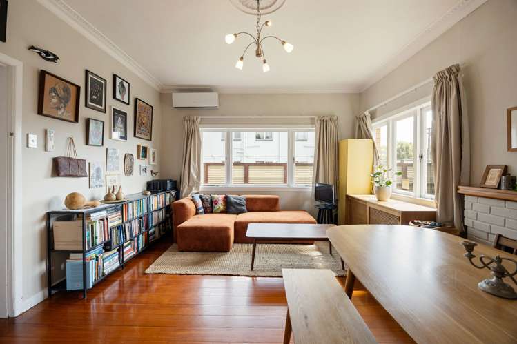 198 Grey Street Hamilton East_5