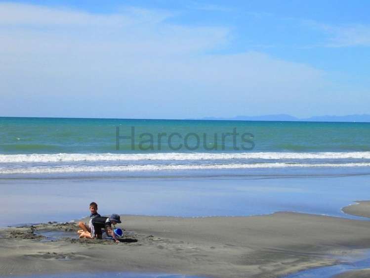 4 Omega Place Coastlands_2