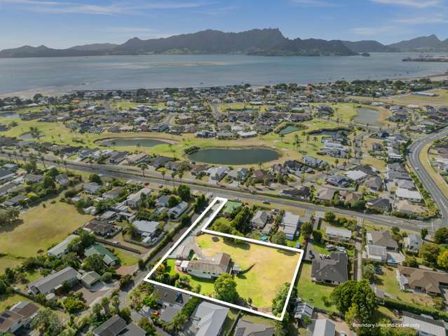 336 One Tree Point Road - Your New Home Awaits