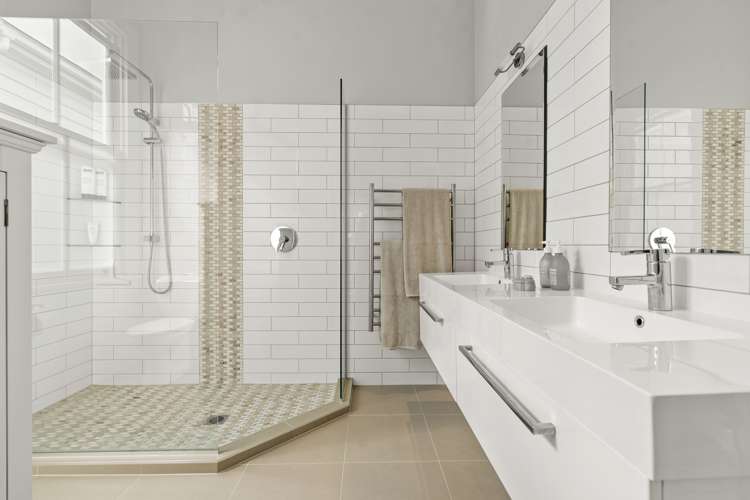 7 King Edward Parade Devonport_15