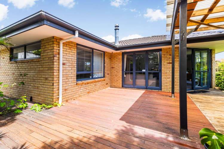 13a Collie Street Hill Park_11