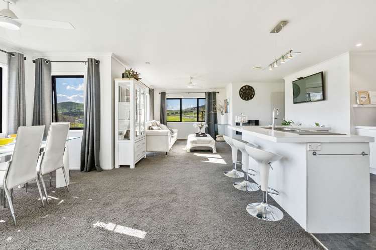 52 Manu Drive Kaiwaka_9