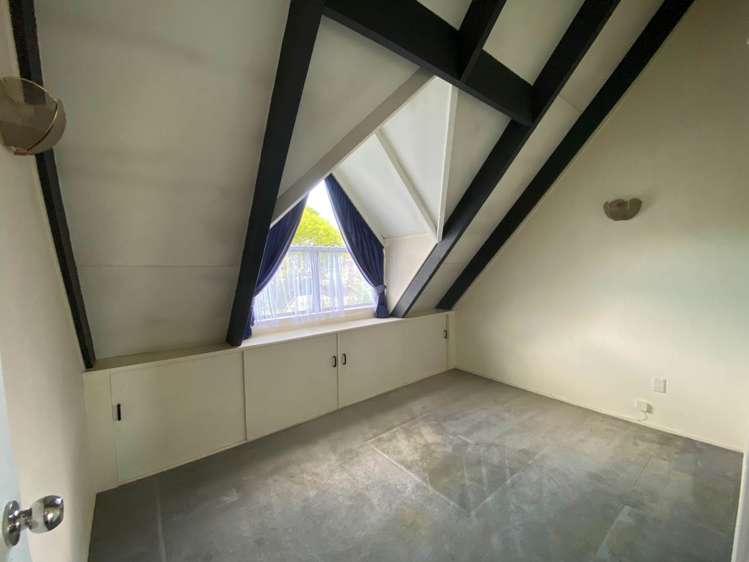 47 Puketea Street Blockhouse Bay_21