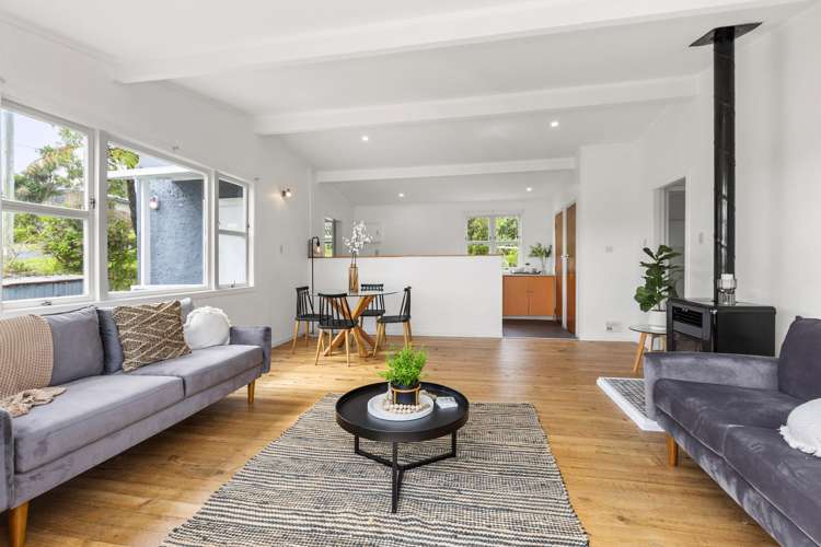 4 Violet Street Raglan_8