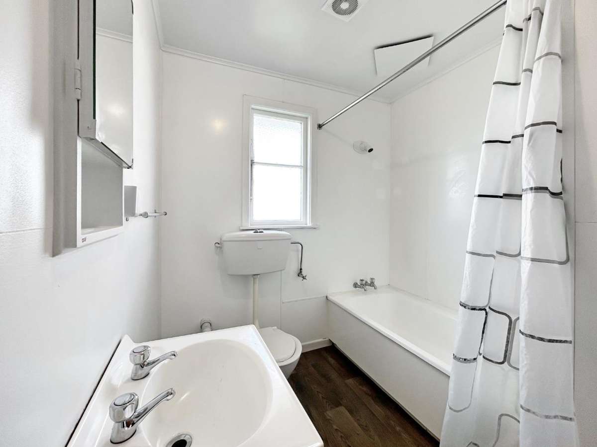 143 Heretaunga Street_1