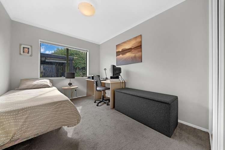 6 Craiburn Street Ranui_14