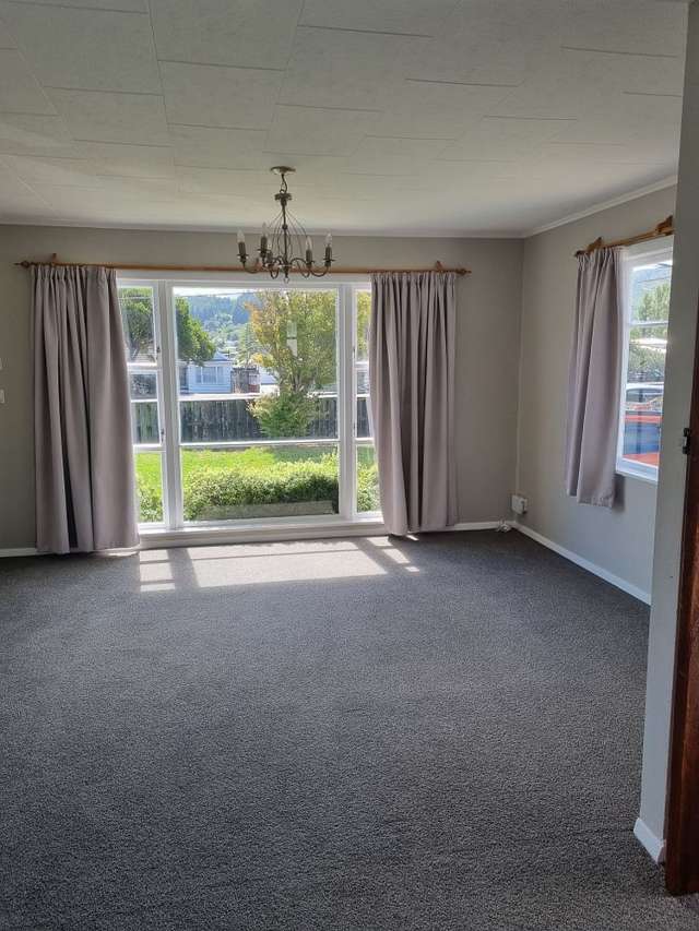 1/173 Wainuiomata Road Wainuiomata_3