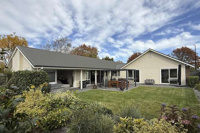 Space, Style, and Suburban Bliss!