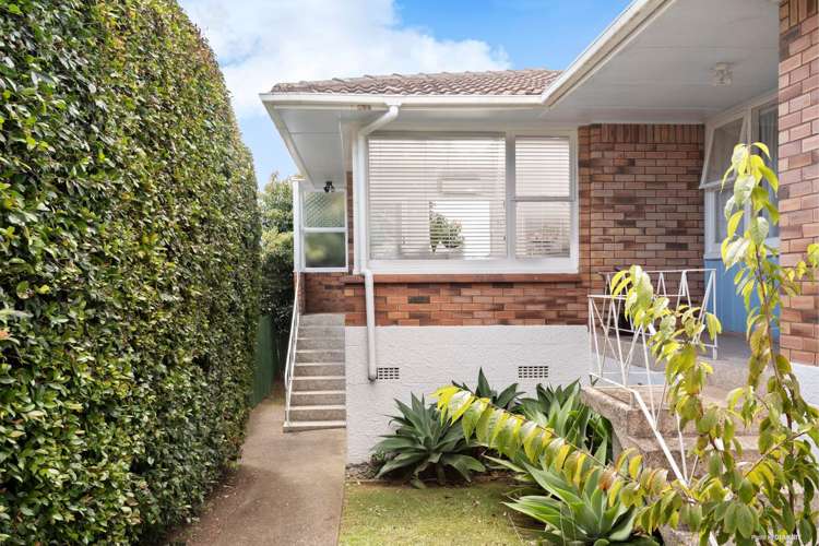 3/4 Bennett Street Mount Albert_9