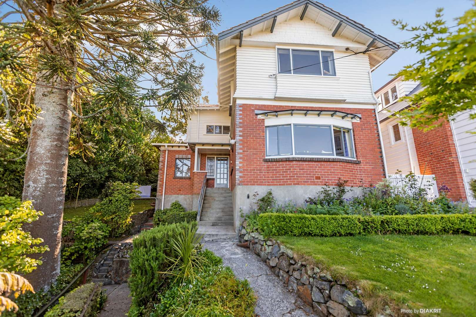 Wadestown School House and Garden Walk