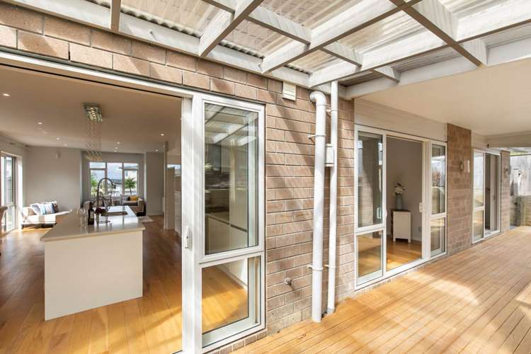 25 Platinum Rise Ranui_23