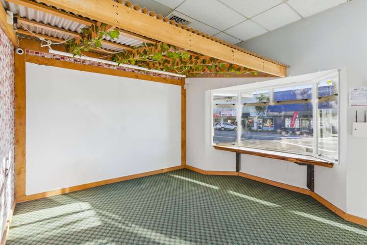262 Oxford Street Levin_3