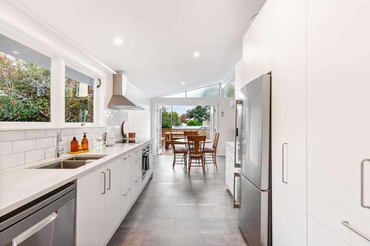 3 Barberry Lane Te Atatu Peninsula_5