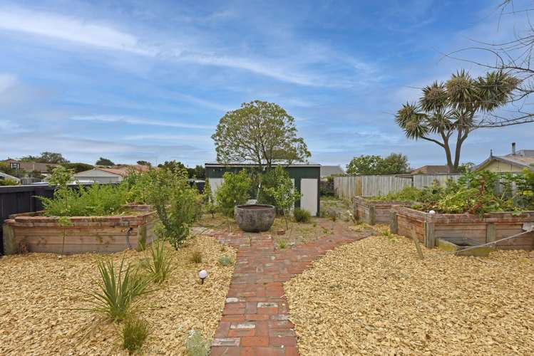 135 Pine Avenue South New Brighton_29