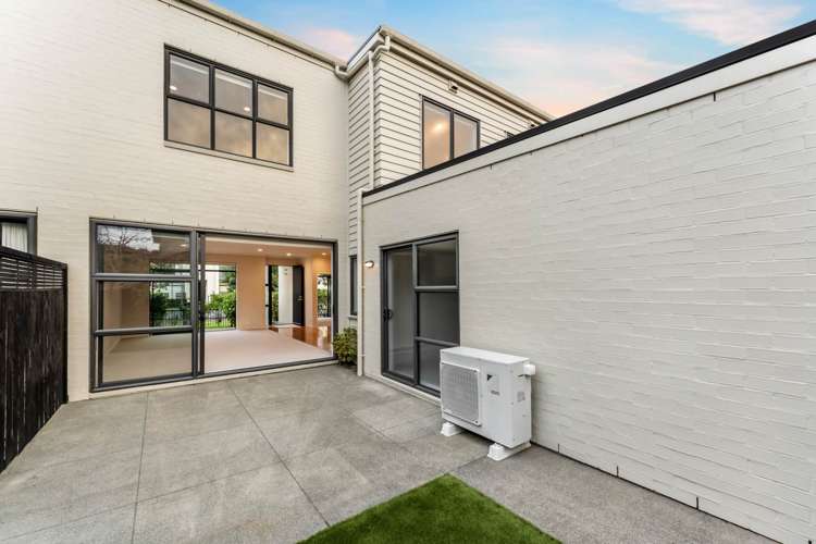 49 Bluegrey Avenue Stonefields_24