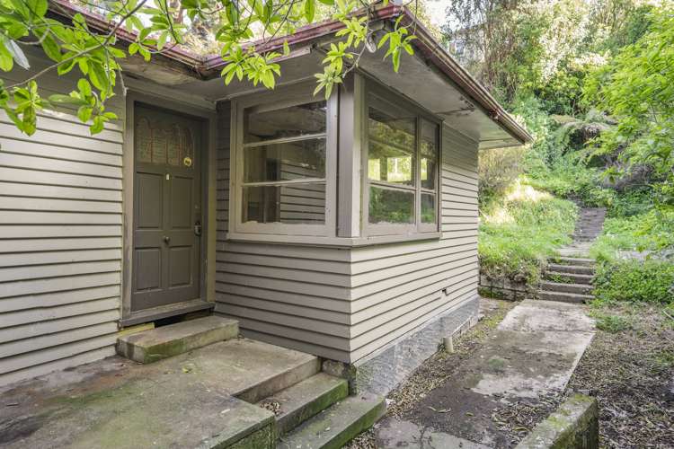 8 Stokes Valley Road Stokes Valley_13