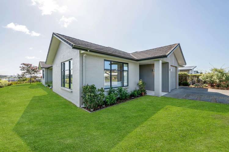 17 Doidge Street Beachlands_15