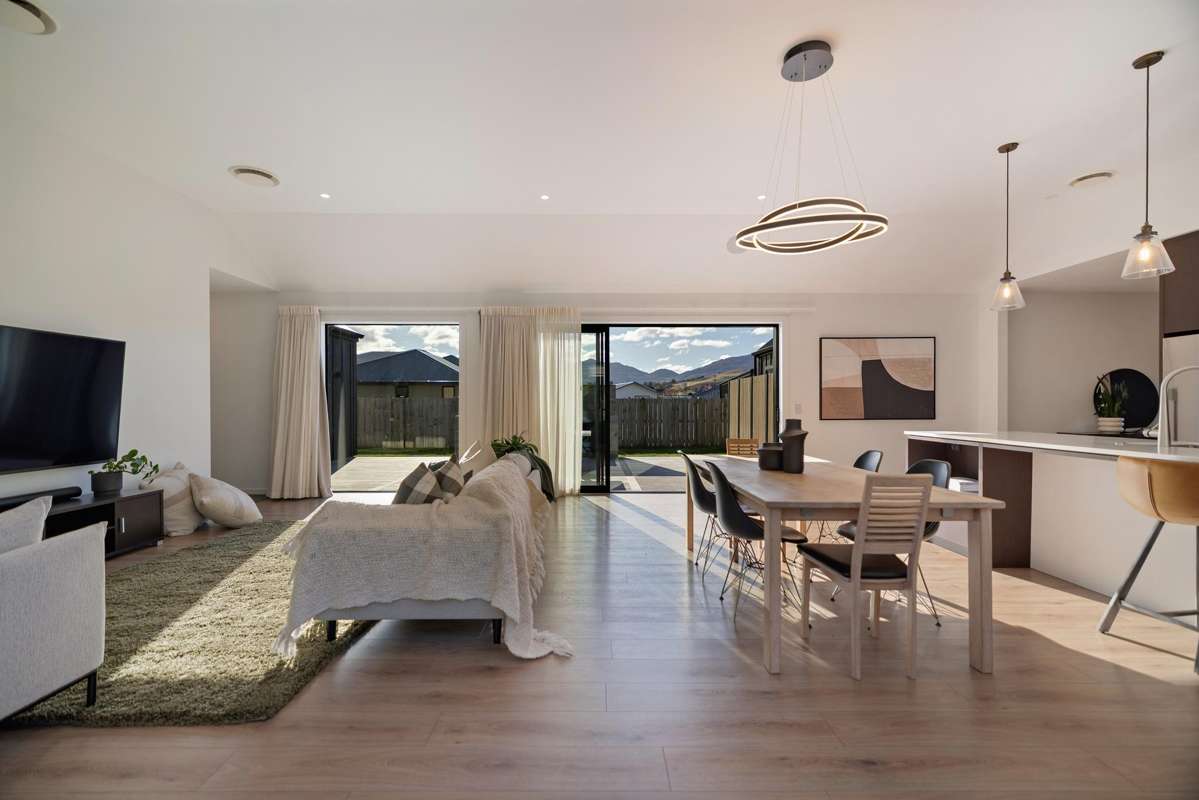 4 and 4A Marsden Place_1