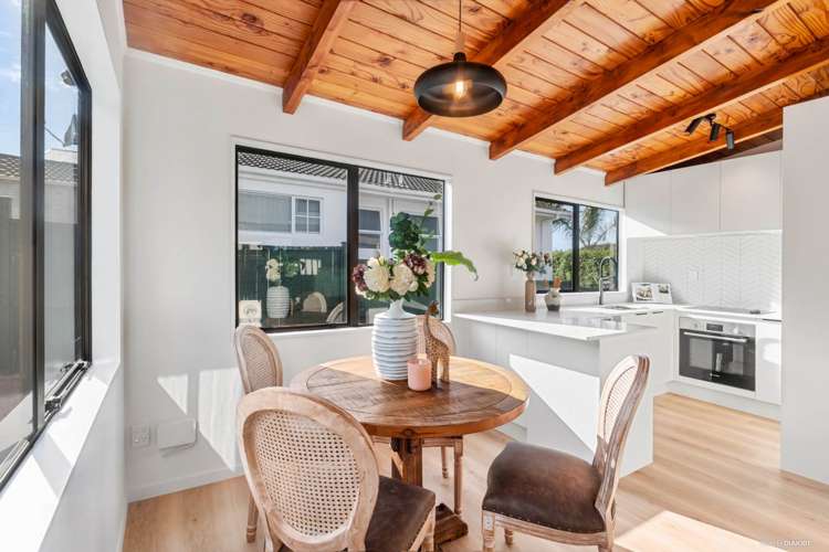 22a Highland Road Mount Albert_4