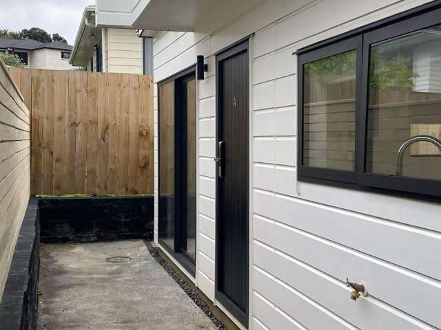 9B Ussher Place Pakuranga Heights_1