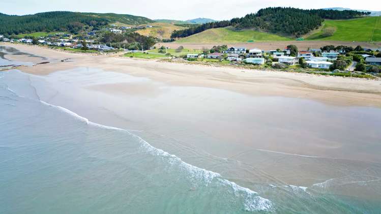 136 Harper Road Waimarama_18