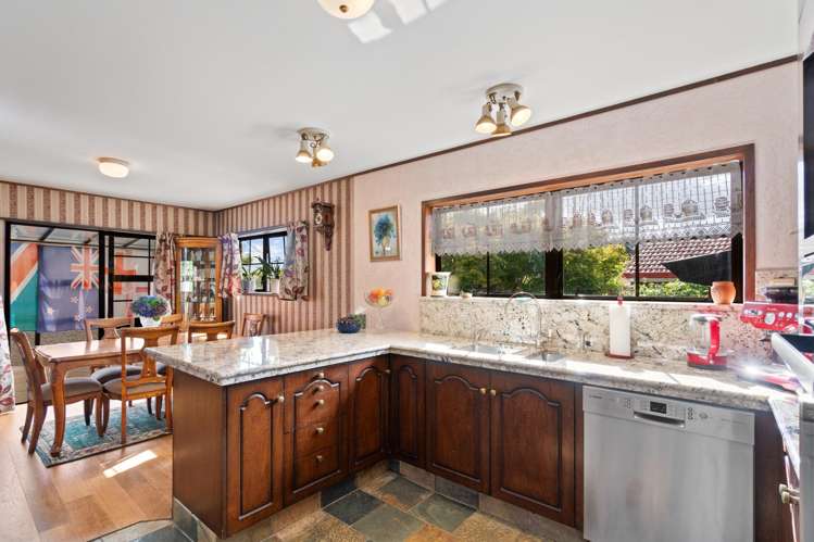 16A Burnett Avenue Mt Roskill_8