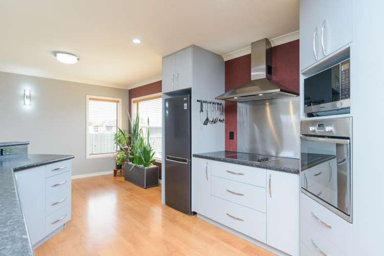 46 Peter Hall Drive Kelvin Grove_3