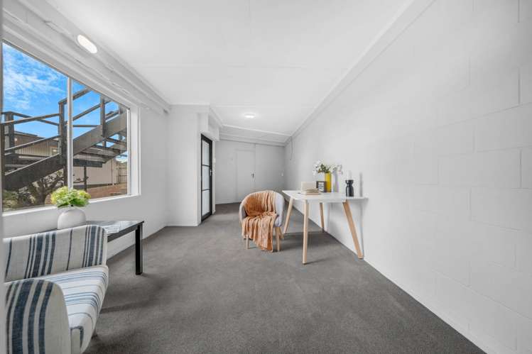 29 Mack Place Papakura_23