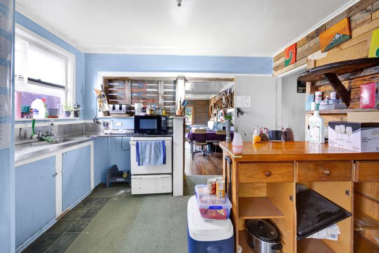 244 Egmont Street Patea_11