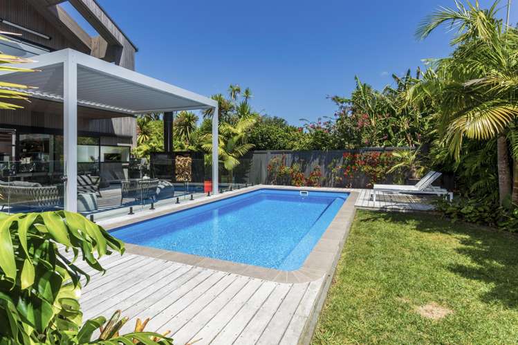 11 Cheltenham Road, Cheltenham Devonport_10