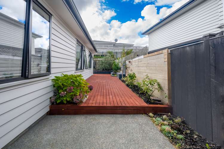 2 Gemscott Crescent Huapai_14