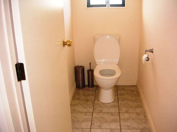 320 Linton Crescent Whangamata_10