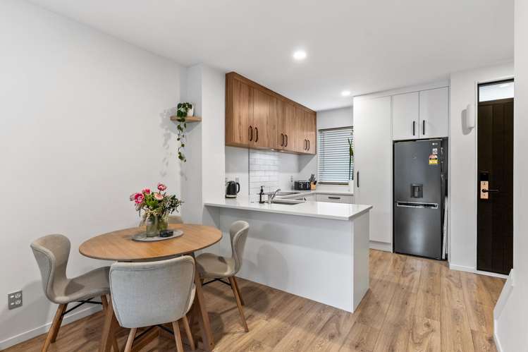 4/13 Windy Ridge Road Glenfield_3