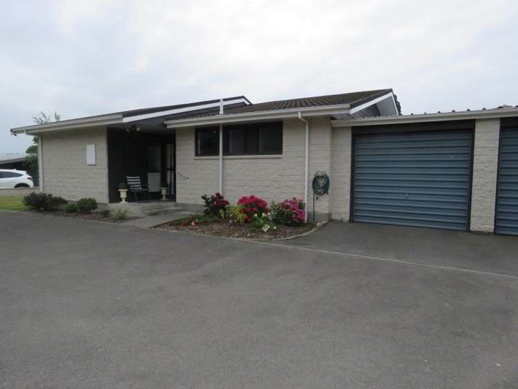 1/61 Short Street Ashburton_11