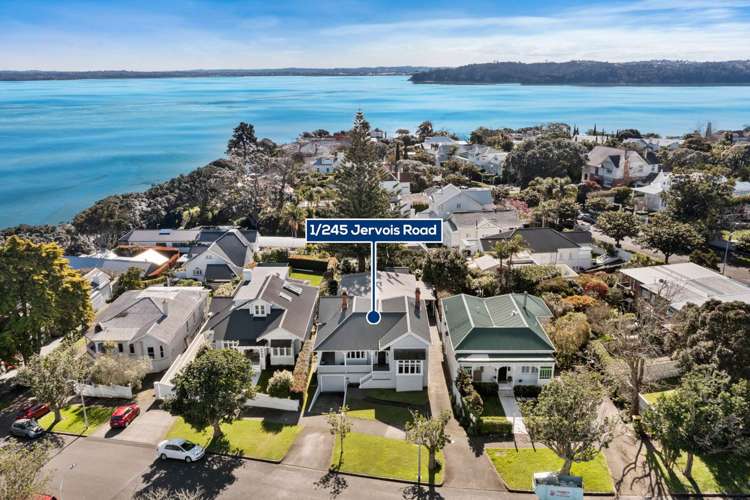 1/245 Jervois Road Herne Bay_16