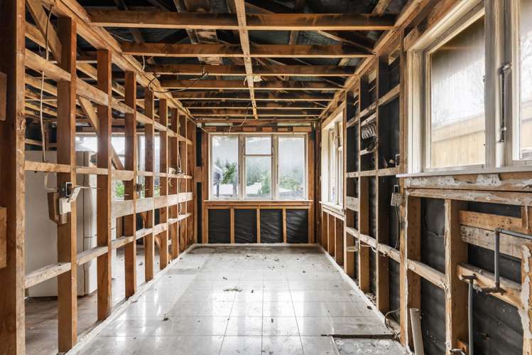 4 Amundsen Grove Stokes Valley_6